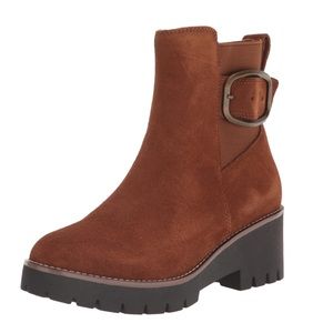 Blondo Dahlia Cognac Suede Booties Size 6.5